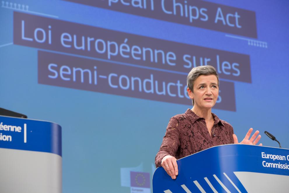 Commission launches the European Chips Act Digital Skills & Jobs Platform